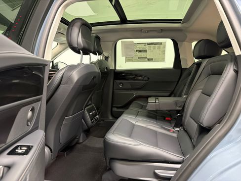 New 2026 Lincoln Nautilus Premier w/ Equipment Group 102A image 19