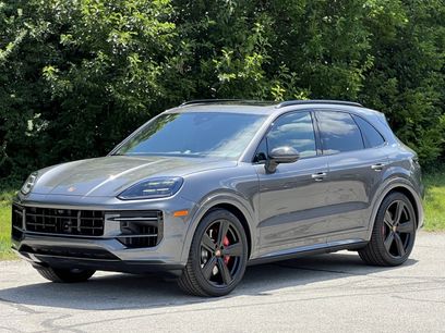New 2025 Porsche Cayenne GTS