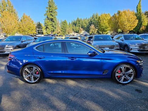 Used 2025 Genesis G70 3.3T Advanced w/ Sport Prestige Package image 4