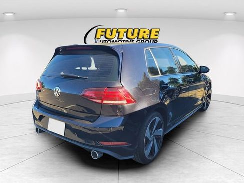 Used 2019 Volkswagen GTI SE FWD image 3