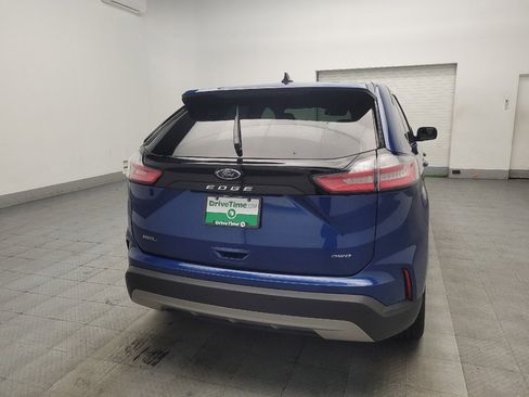 Used 2023 Ford Edge SEL image 7