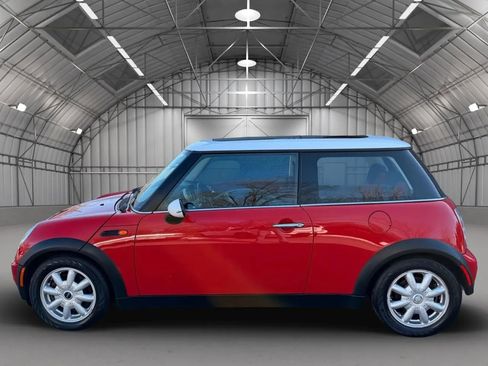 Used 2003 MINI Cooper Hardtop image 3