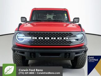 Used 2021 Ford Bronco Badlands w/ Sasquatch Package AWD/4WD video 2