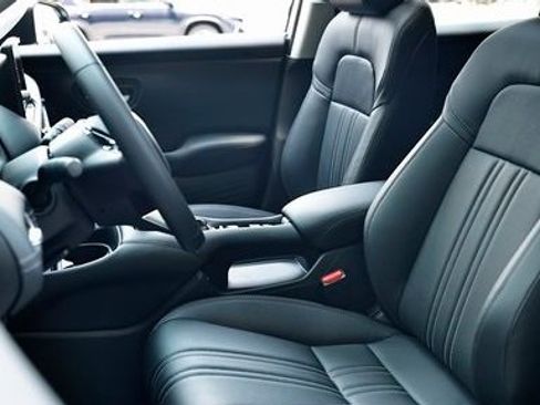 New 2026 Honda HR-V EX-L image 25