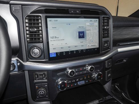 New 2025 Ford F150 Lariat w/ Equipment Group 502A High image 30