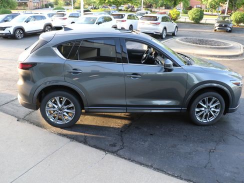 Certified 2025 MAZDA CX-5 AWD 2.5 S w/ Premium Plus Pkg image 5
