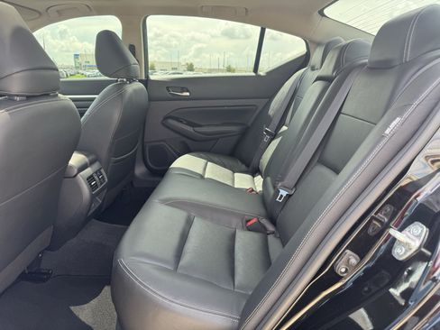 Used 2023 Nissan Altima 2.5 SL FWD image 25