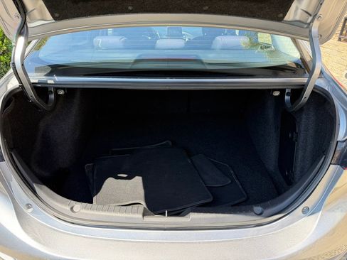 Used 2016 MAZDA MAZDA3 i Sport w/ Preferred Equipment Package FWD image 13