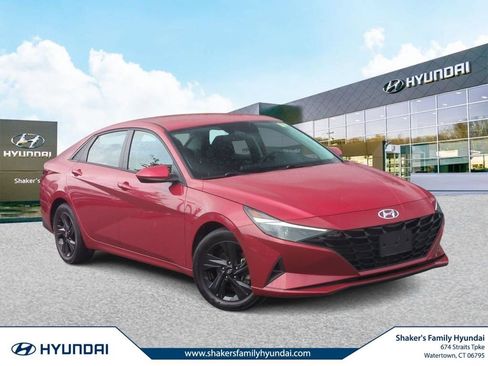 Certified 2021 Hyundai Elantra SEL FWD image 1