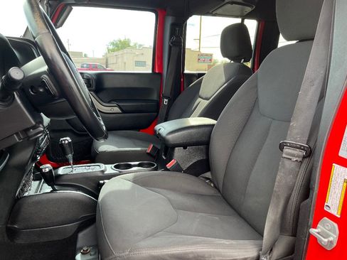 Used 2015 Jeep Wrangler Unlimited Sport w/ Quick Order Package 24S image 23