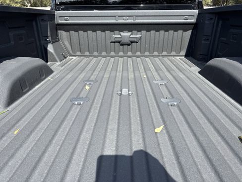 Used 2024 Chevrolet Silverado 2500 Custom w/ Custom Value Package AWD/4WD image 25