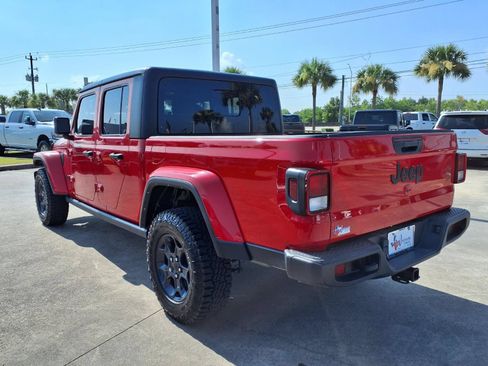 Used 2023 Jeep Gladiator Sport AWD/4WD image 8