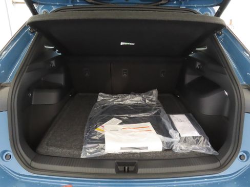 New 2026 Volkswagen Tiguan SEL R-Line image 25