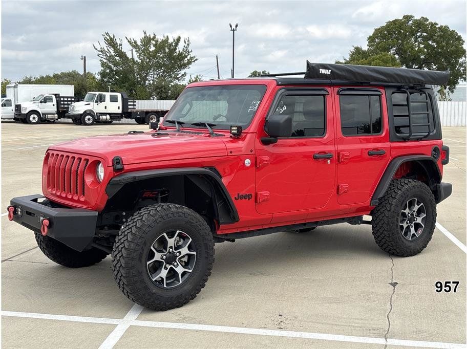 Used 2018 Jeep Wrangler Unlimited Sport S AWD/4WD image 3