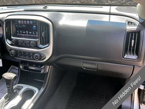 Used 2018 Chevrolet Colorado LT w/ LT Convenience Package AWD/4WD image 15