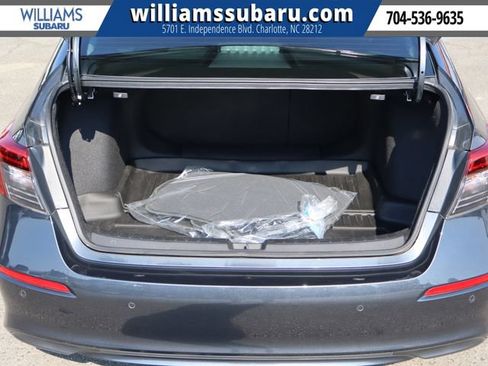 Used 2024 Honda Civic Touring image 35