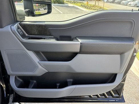 Used 2022 Ford F150 XLT w/ Equipment Group 302A High image 43