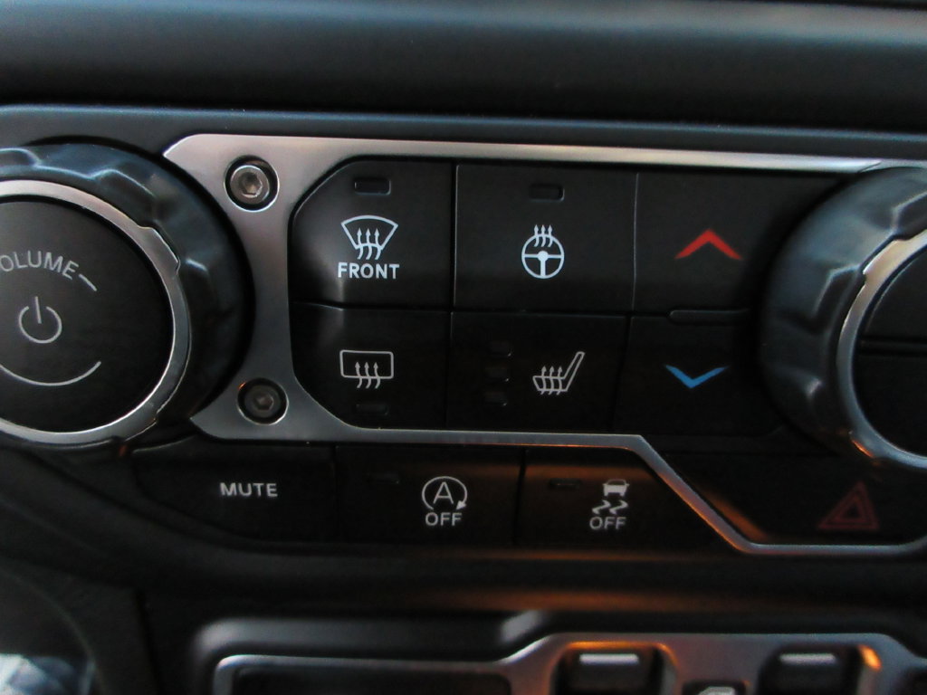 Used 2021 Jeep Gladiator Mojave AWD/4WD image 33