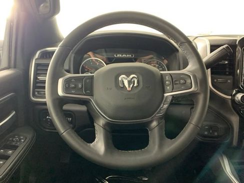 Used 2025 RAM 3500 Big Horn AWD/4WD image 26