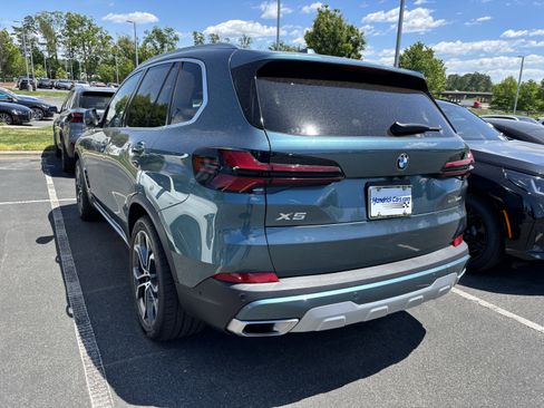 Used 2026 BMW X5 sDrive40i image 14