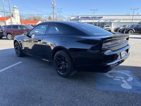 New 2026 Dodge Charger Scat Pack w/ Blacktop Package AWD/4WD image 18