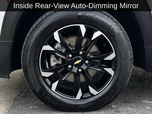 Used 2022 Chevrolet TrailBlazer LT w/ Convenience Package image 9