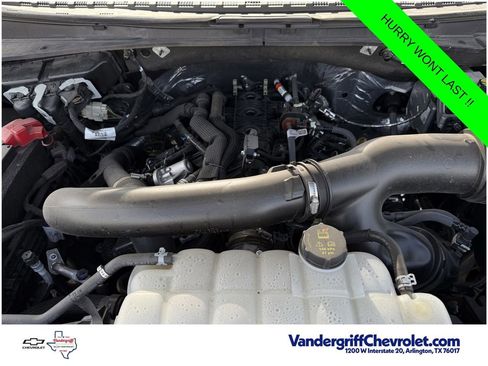 Used 2025 Lincoln Navigator Reserve AWD/4WD image 24