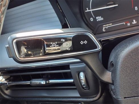 Certified 2022 Lincoln Corsair FWD w/ Equipment Group 101A image 13