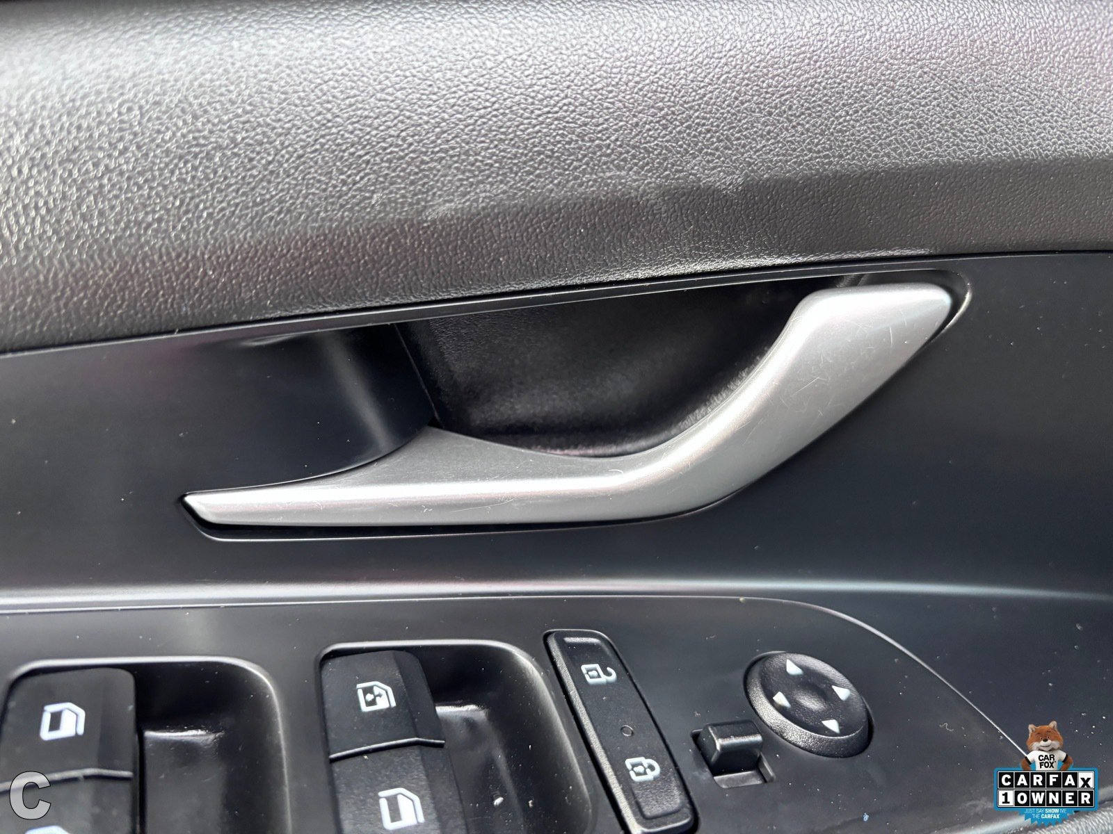 Used 2023 Hyundai Elantra SEL w/ Convenience Package FWD image 18