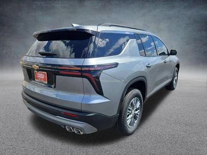 New 2027 Chevrolet Traverse LT w/ LPO, Floor Liner Package