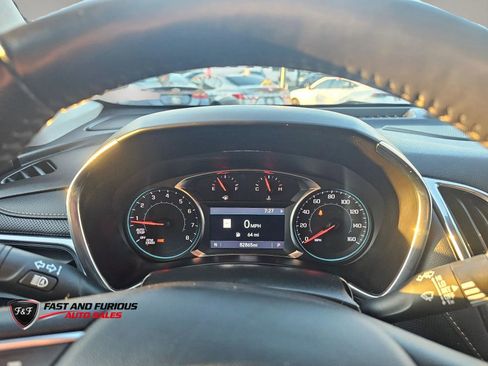 Used 2022 Chevrolet Equinox Premier AWD/4WD image 22