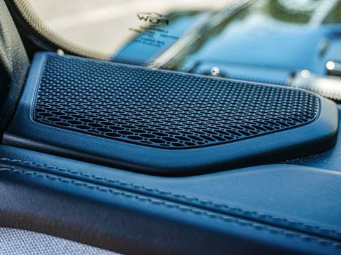 Used 2024 Jeep Wrangler Unlimited Sahara image 41