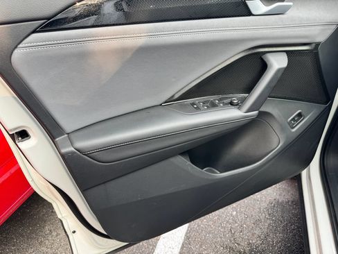 Used 2026 Volkswagen Tiguan SE w/ Panoramic Sunroof Package AWD/4WD image 13