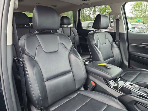 Used 2023 Kia Telluride S w/ S Sunroof Package FWD image 13
