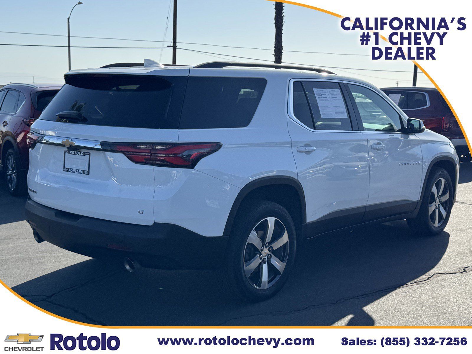 Used 2023 Chevrolet Traverse LT w/ LT Premium Package FWD image 6