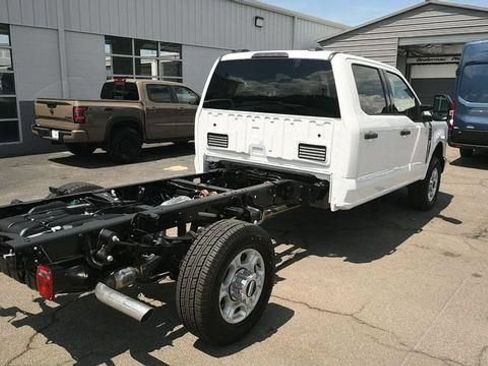 New 2026 Ford F350 XLT AWD/4WD image 7