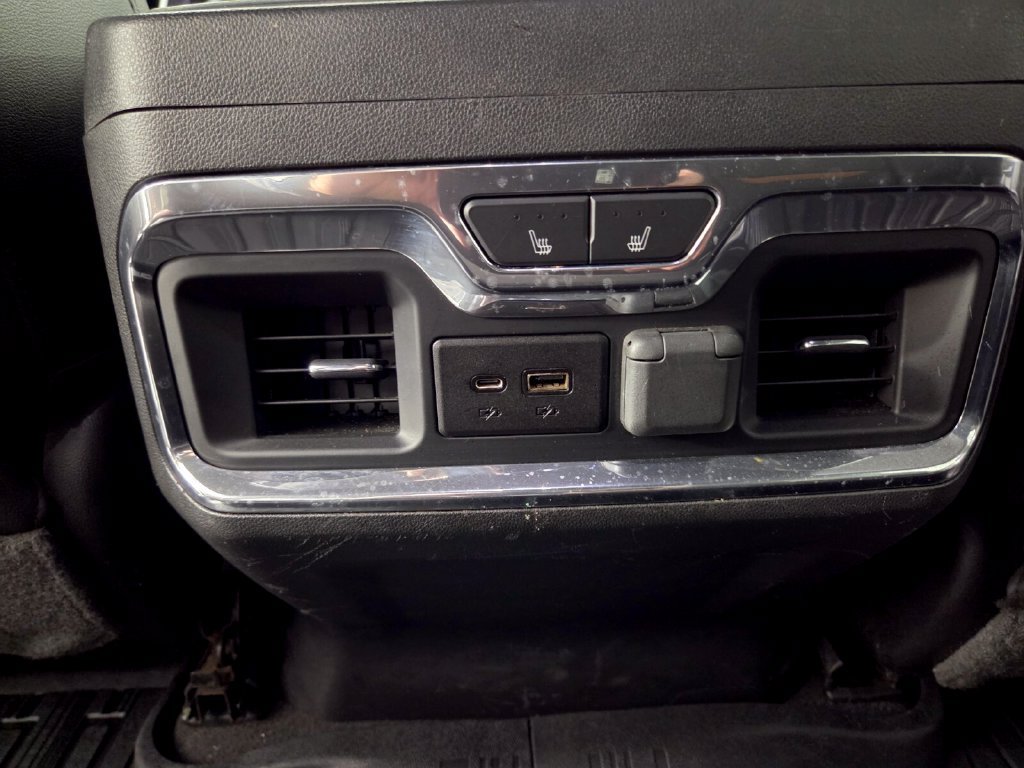 Used 2019 GMC Sierra 1500 AT4 w/ AT4 Premium Package AWD/4WD image 27