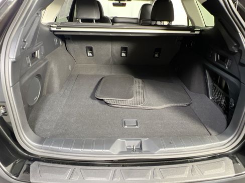 Used 2023 Subaru Outback Limited AWD/4WD image 25