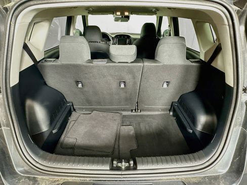 Used 2025 Kia Soul LX w/ LX Technology Package FWD image 27