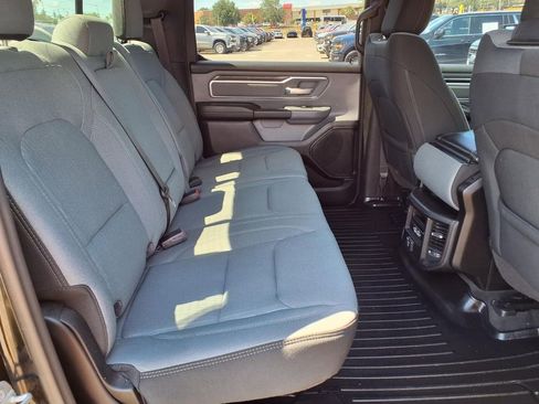 Used 2021 RAM 1500 Big Horn AWD/4WD image 15