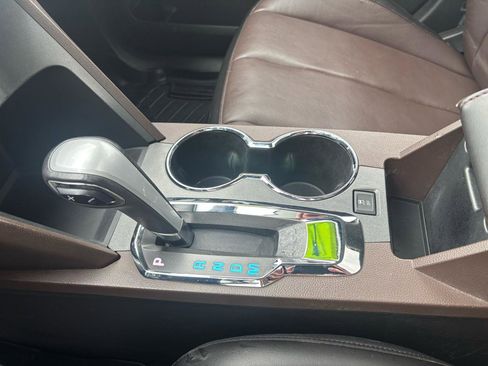 Used 2014 Chevrolet Equinox LTZ image 23