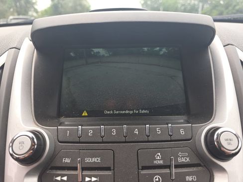 Used 2014 GMC Terrain SLE FWD image 25