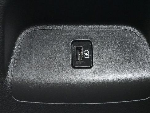 Used 2025 Nissan Sentra SV FWD image 13