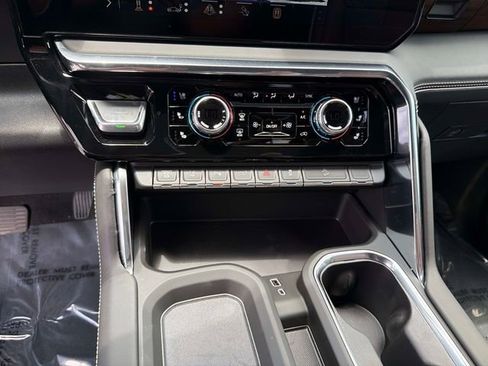 New 2026 GMC Sierra 2500 Denali Ultimate AWD/4WD image 25