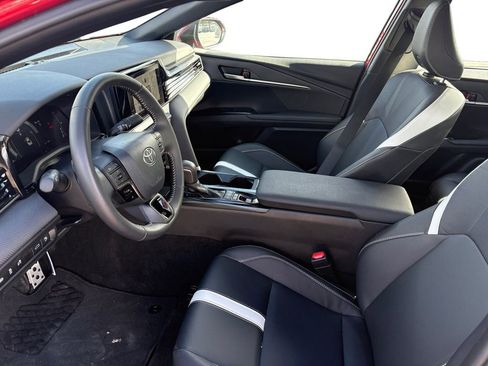 Used 2026 Toyota Camry SE w/ Convenience Package FWD image 10