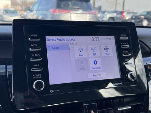 Used 2024 Toyota Camry SE image 18