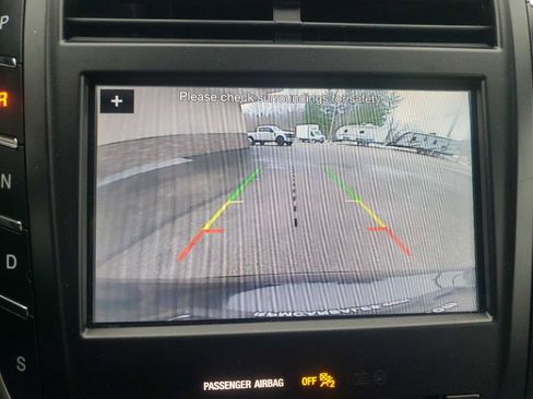 Used 2019 Lincoln MKC Premiere image 13