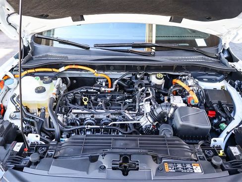 Used 2025 Ford Escape ST-Line w/ Equipment Group 301A image 29