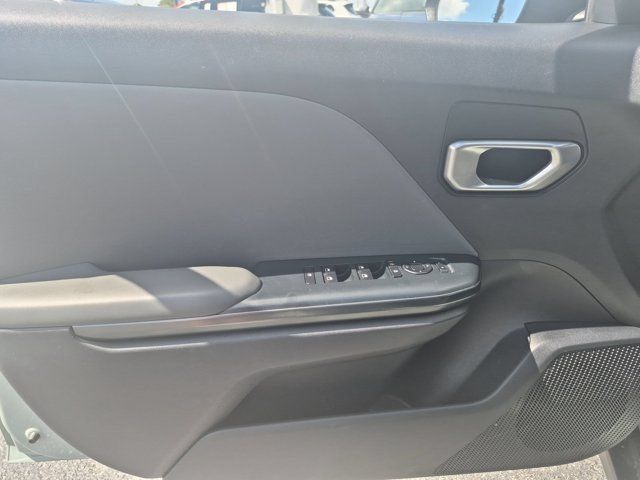 Used 2025 Kia K4 FWD image 11