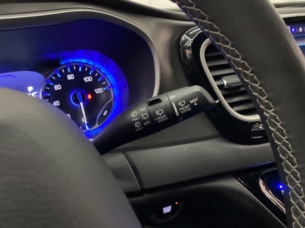 Used 2025 Chrysler Pacifica Select FWD image 22